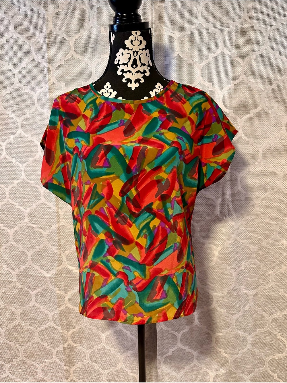 Vintage TR Bentley 80s/90s Abstract Multicolor Short Sleeve Women’s Top size M